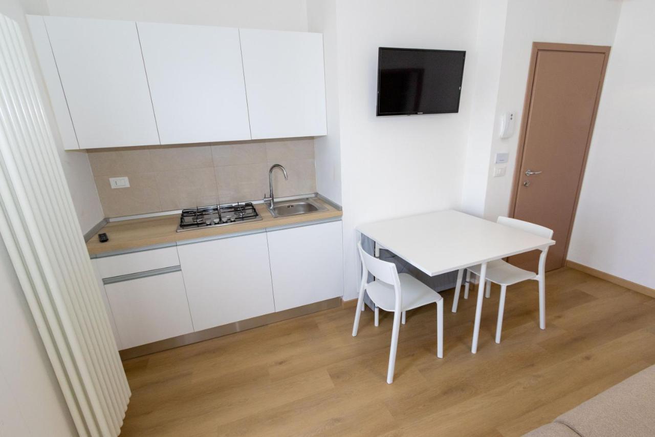 Dimmidirimini - Appartamenti In Affitto Buitenkant foto